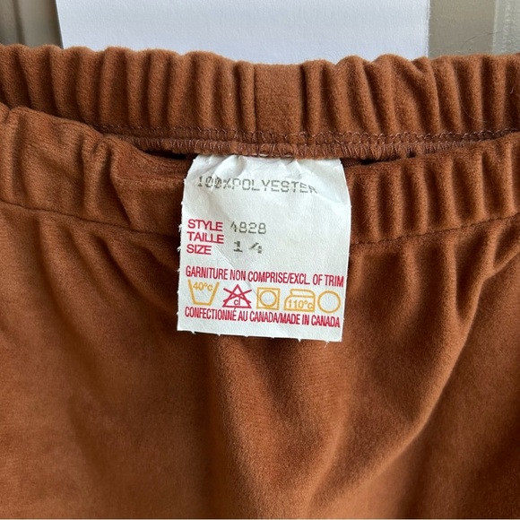 Florentine Jacket and Skirt Set - Picture 11 of 14